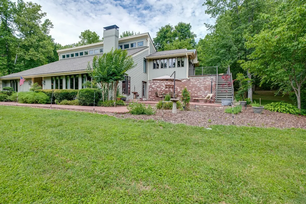 8866 Highway 100, Nashville, TN 37221 - #1