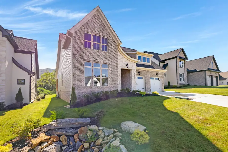 8126 Sir Oliphant Way, Ooltewah, TN 37363 - #3