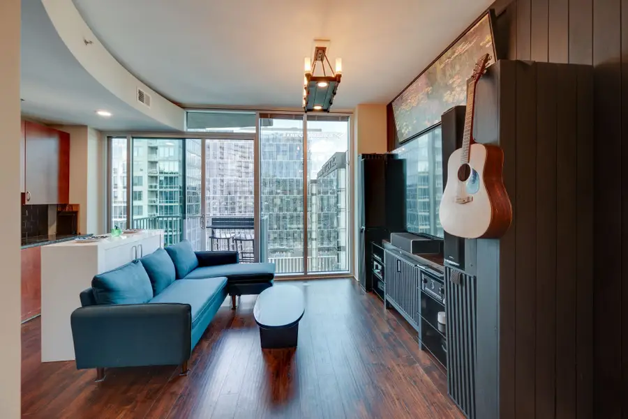 301 Demonbreun St #1911, Nashville, TN 37201 - Image #2