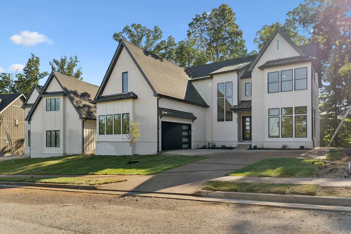 840 Summit Oaks Ct, Nashville, TN 37221 - #1