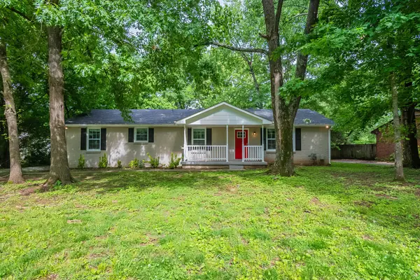104 Evanmeade Dr, Smyrna, TN 37167