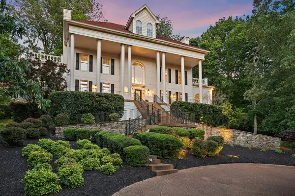 30 Park Mdws, Nashville, TN 37215