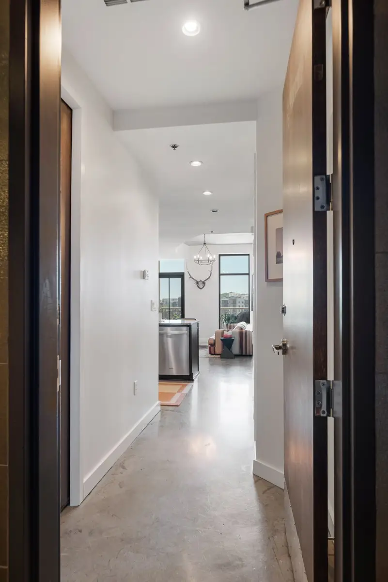 1510 Demonbreun St #701, Nashville, TN 37203 - Image #2