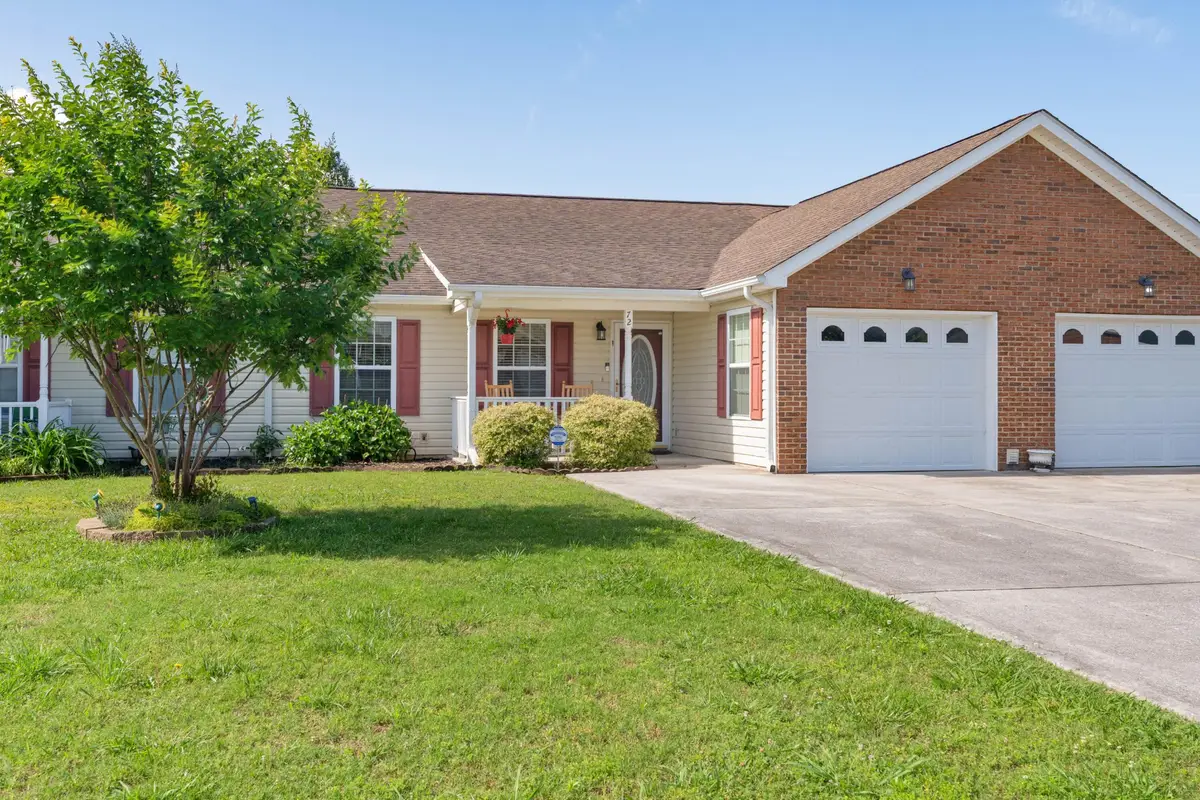 72 Anchor Drive, Rossville, GA 30741 - Image #1