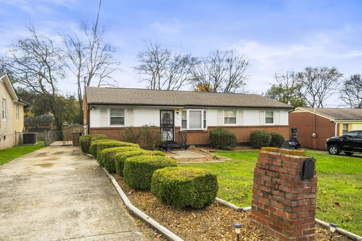 723 Vanderhorst Dr, Nashville, TN 37207 - Image #1