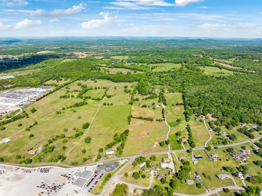 2600 Se Tater Peeler Rd, Lebanon, TN 37090 - Image #3