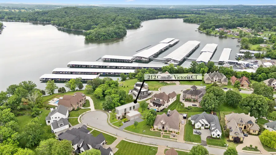 212 Camille Victoria Ct, Mount Juliet, TN 37122 - #2