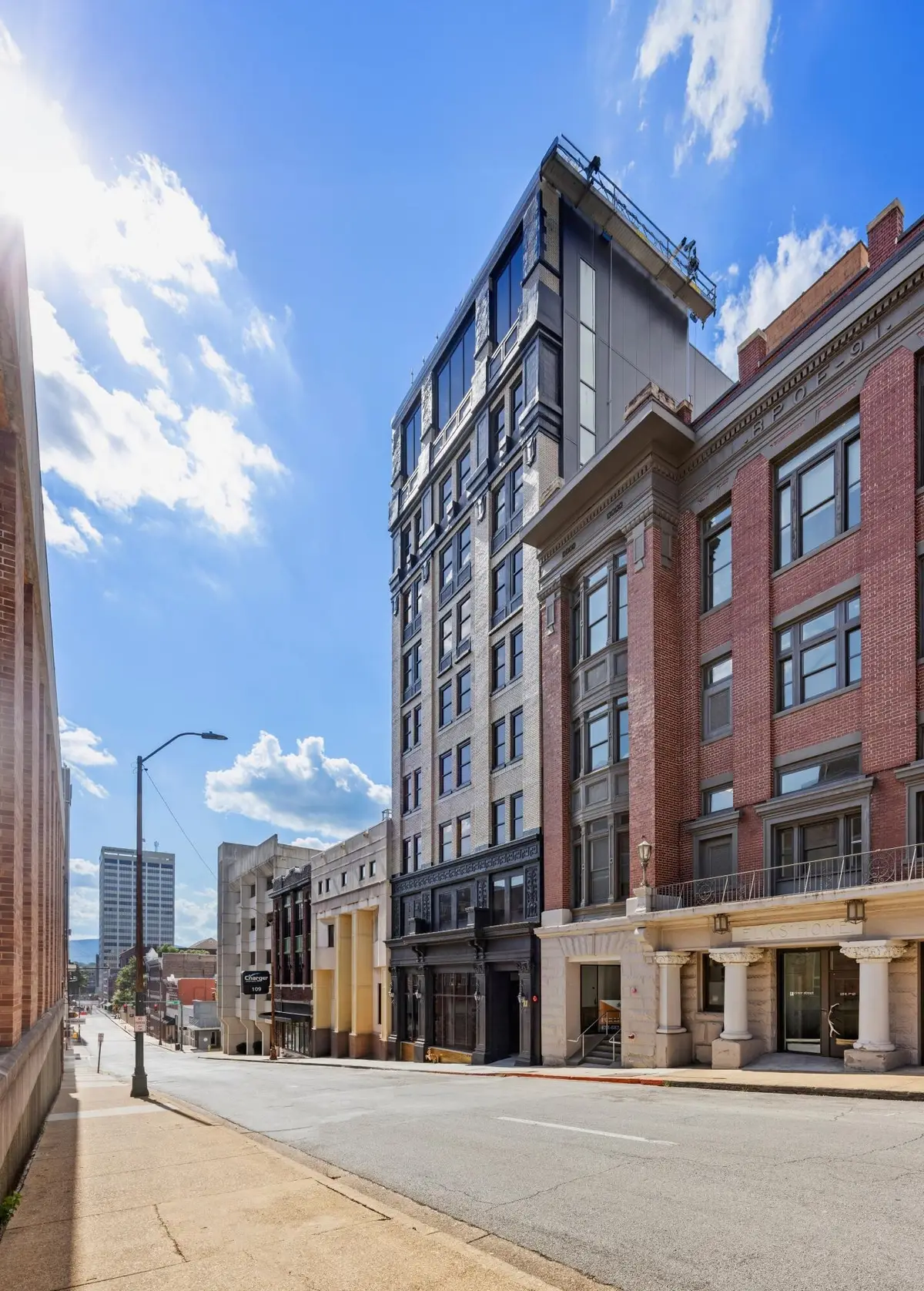 117 E 7th Street #203, Chattanooga, TN 37402 - Image #1