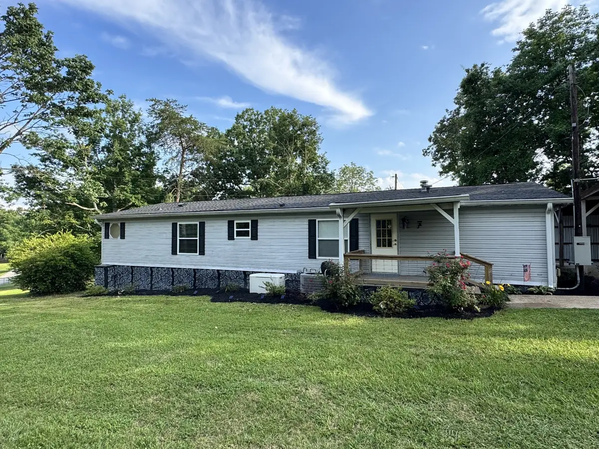 59 Riverview Ln, Waverly, TN 37185 - Image #1