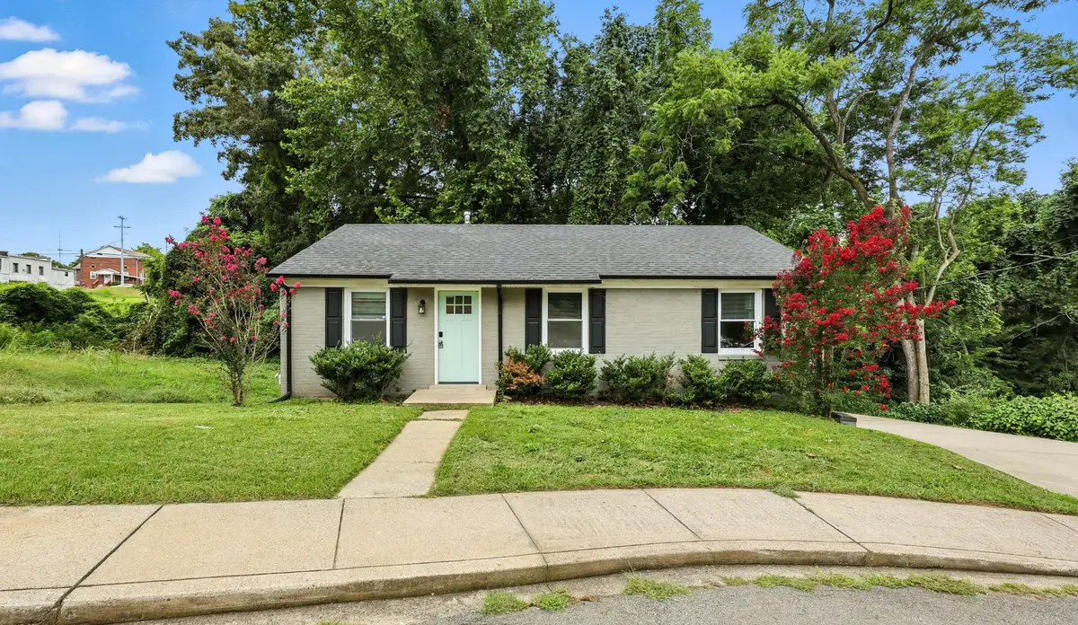 513 Adams Ct, Clarksville, TN 37040 - #1