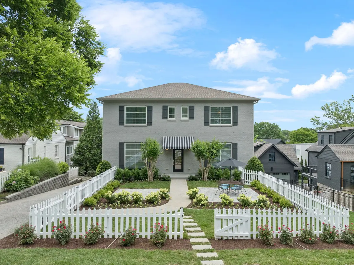 1818B Wildwood Ave, Nashville, TN 37212 - Image #1