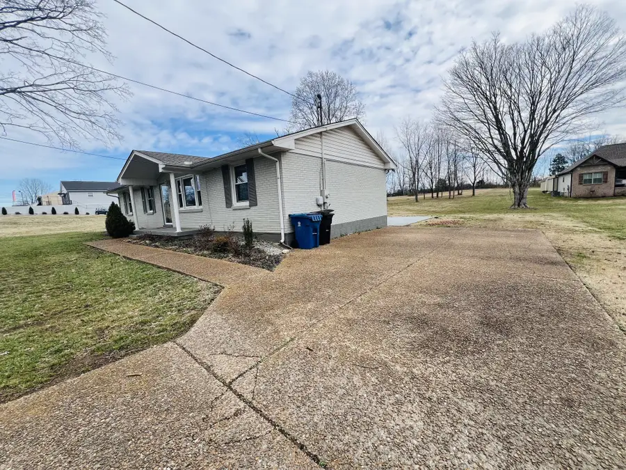 170 Old Highway 31 W, White House, TN 37188 - Image #3