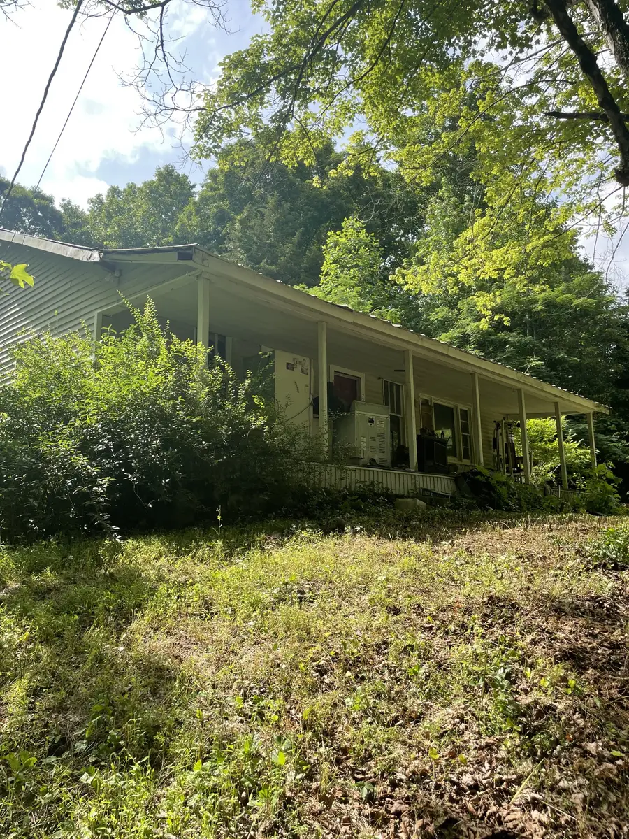 75 Hughes Hollow Rd, Lawrenceburg, TN 38464 - Image #2
