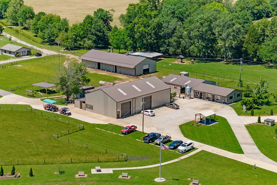 285 Harmony Ln, Smithville, TN 37166 - Image #3