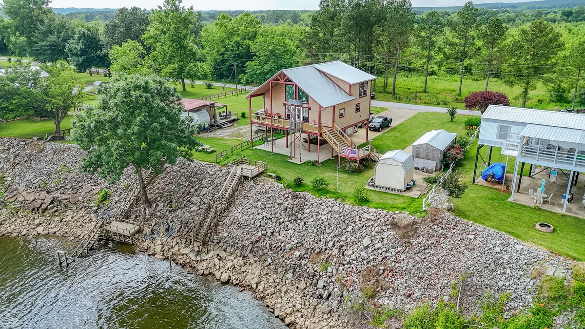 230 Silver Water Ln, Counce, TN 38326 - Image #1