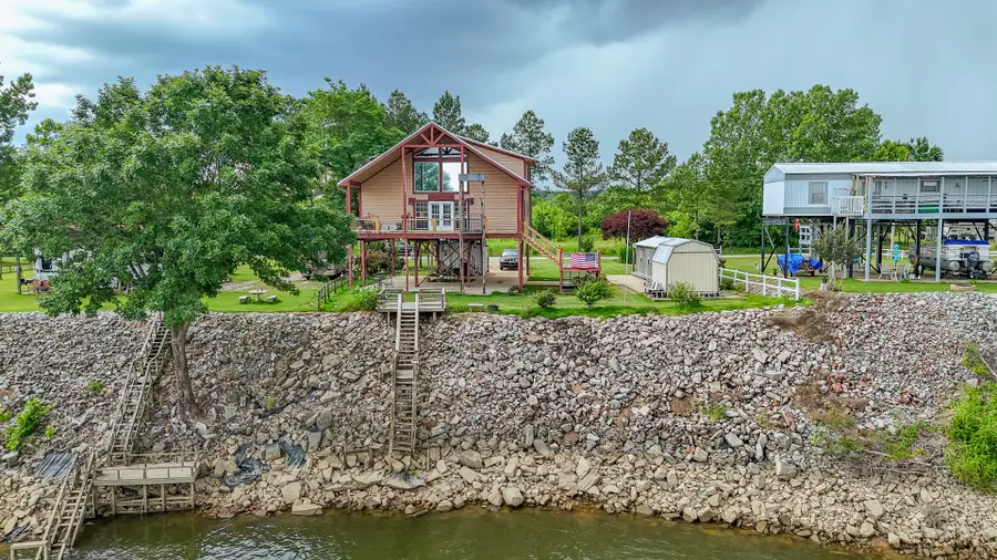 230 Silver Water Ln, Counce, TN 38326 - Image #3