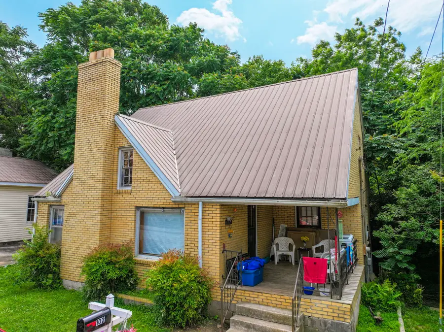 102 W Sparta St, McMinnville, TN 37110 - #2