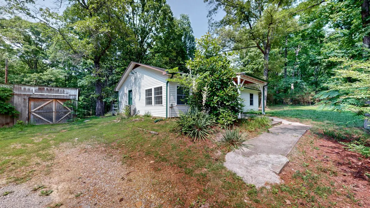 1410 Kline Trl, New Concord, KY 42076 - Image #1