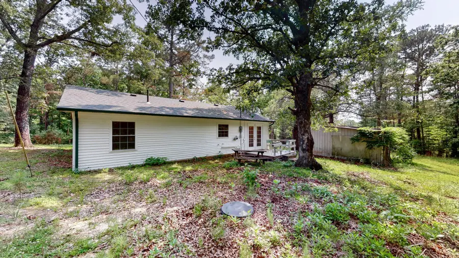 1410 Kline Trl, New Concord, KY 42076 - Image #2