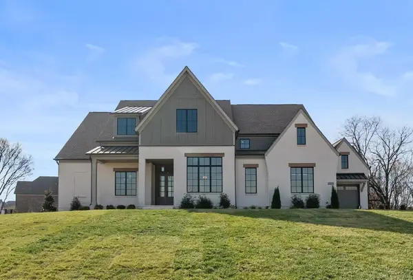 9902 Amarosa Court, Brentwood, TN 37027