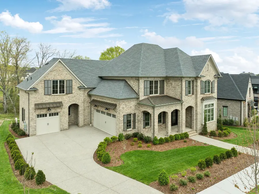 9314 Double Run Ct, College Grove, TN 37046 - Image #2