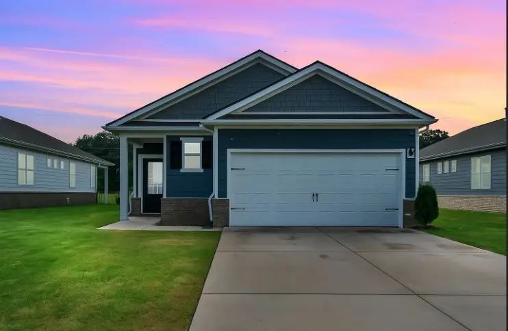 2428 Quinn Dr, White House, TN 37188 - #1