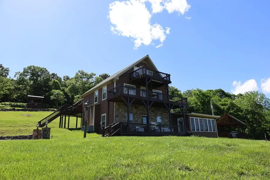 213 Richardson Hollow Ln, Gainesboro, TN 38562 - Image #2