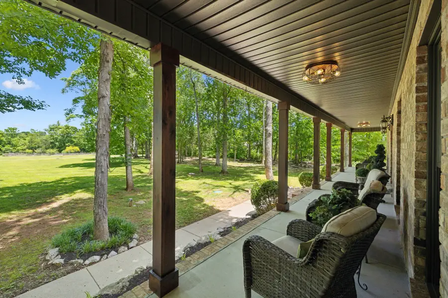 1150 Deer Run Rd, Murfreesboro, TN 37128 - Image #2
