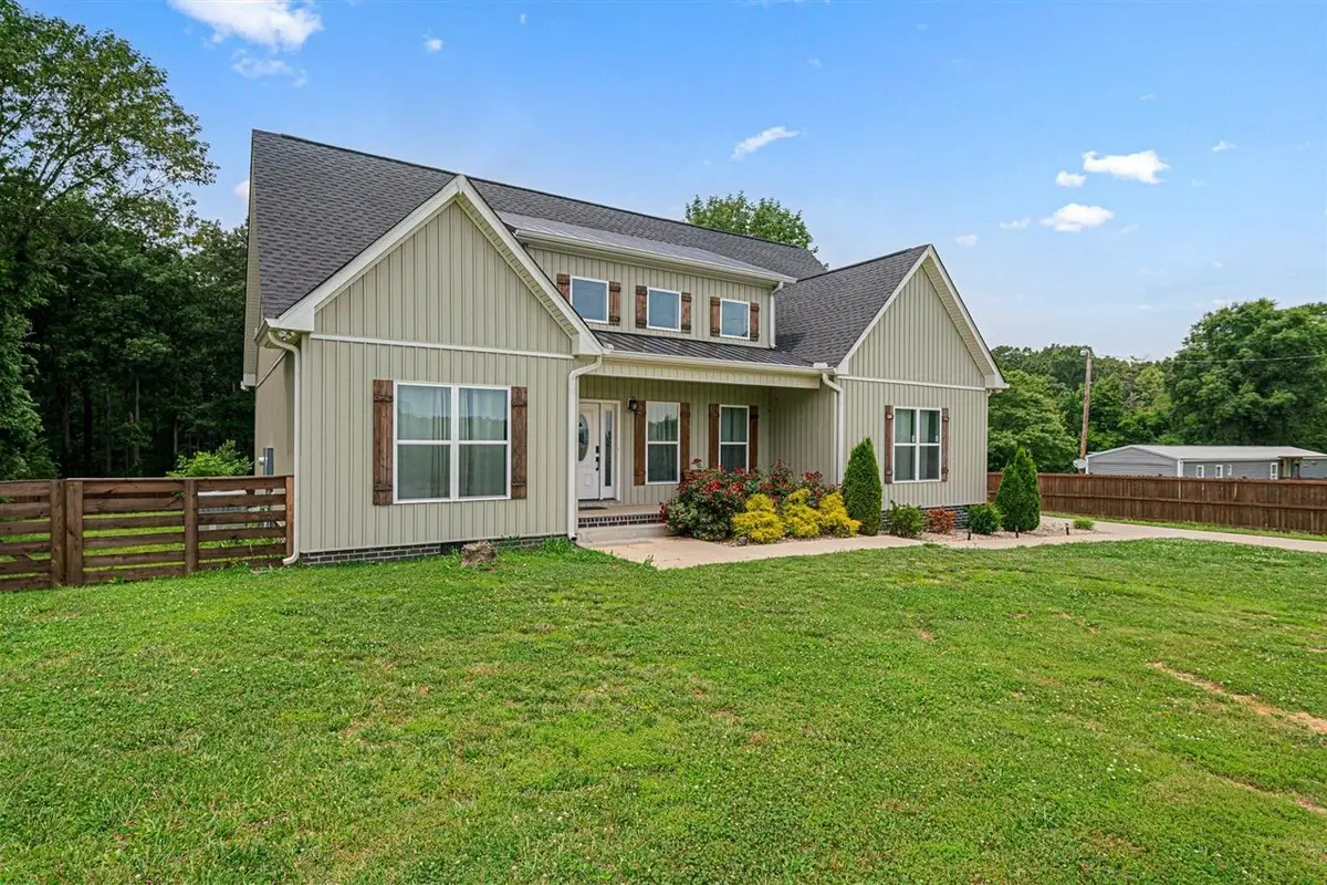 6400 Williams Rd, Cross Plains, TN 37049 - Image #1