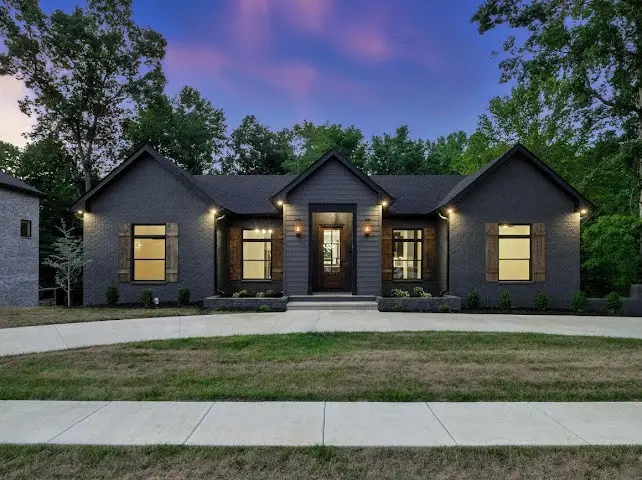 2549 Everwood Ct, Clarksville, TN 37043 - #1