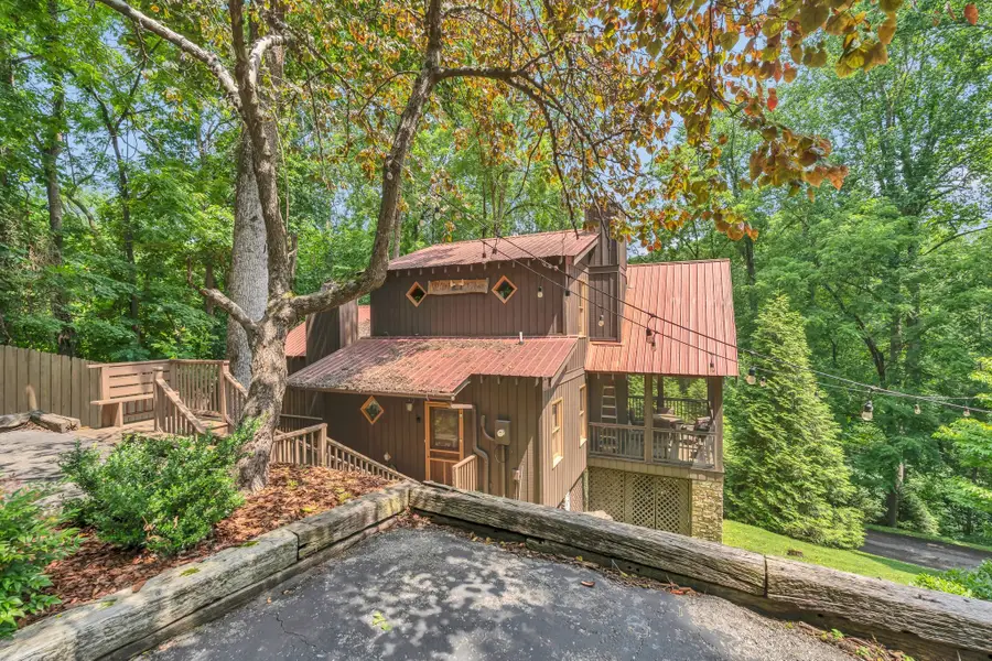 110 Village Way, Lancaster, TN 38569 - Image #2