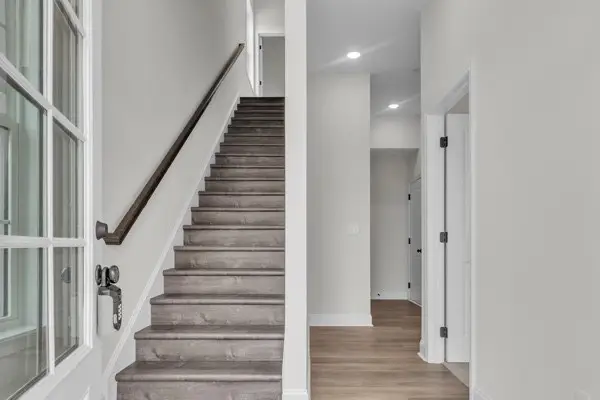 179 Charleston Ave, Pleasant View, TN 37146 - Image #3