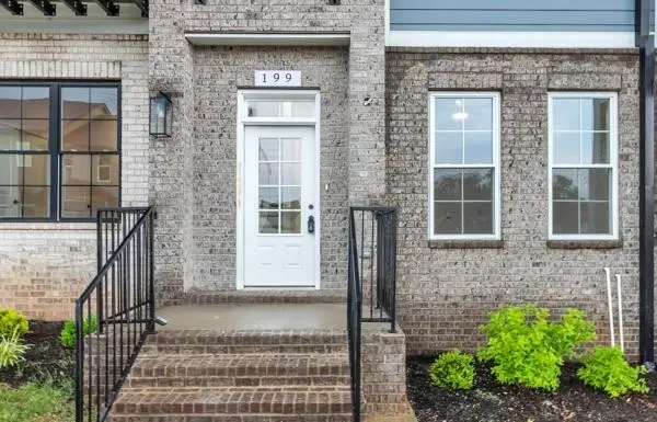 199 Charleston Ave, Pleasant View, TN 37146 - Image #2