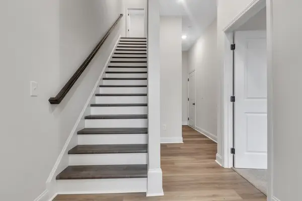 203 Charleston Ave, Pleasant View, TN 37146 - Image #3