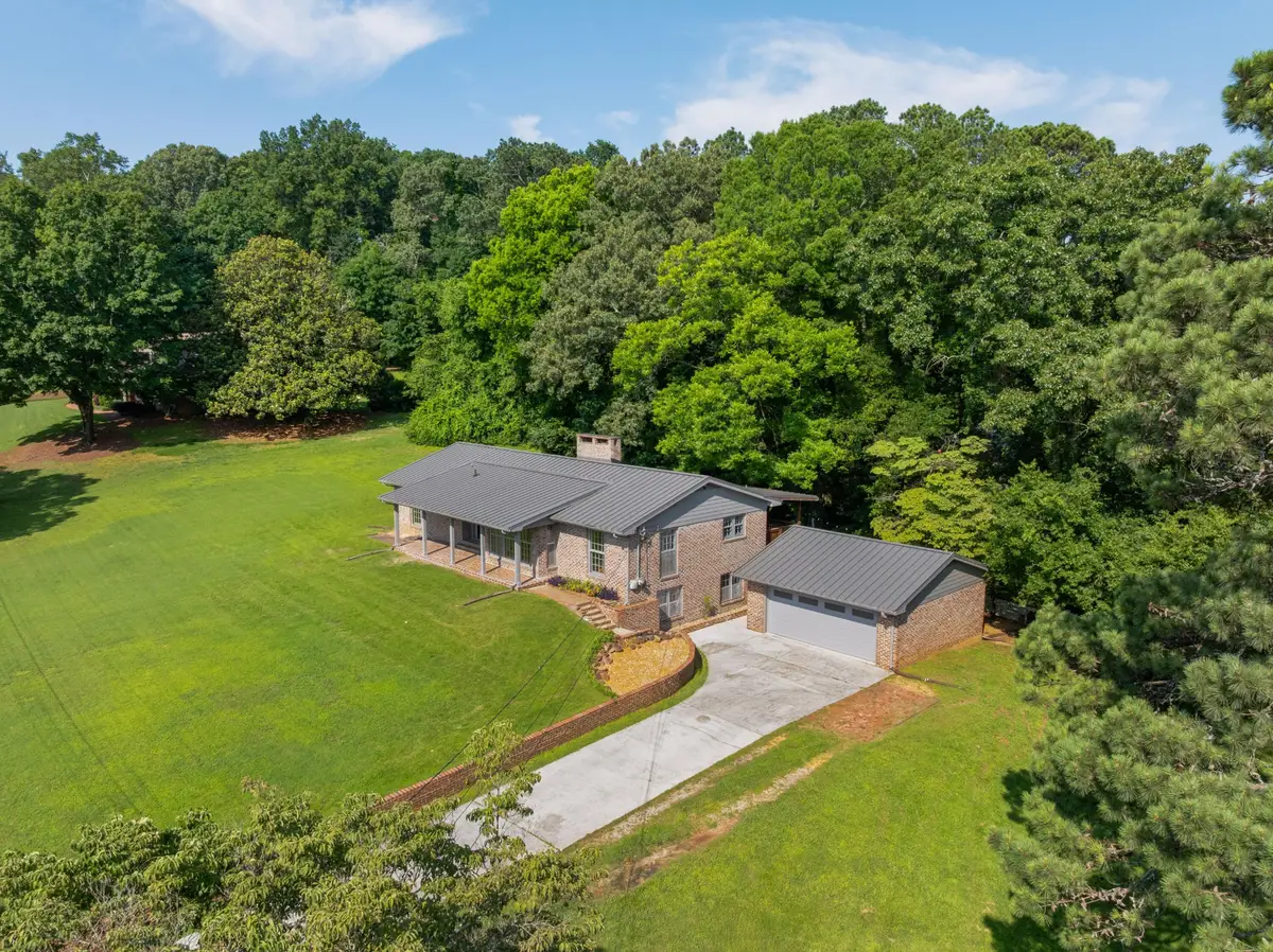 2411 Woolson Road, Chattanooga, TN 37406 - Image #1