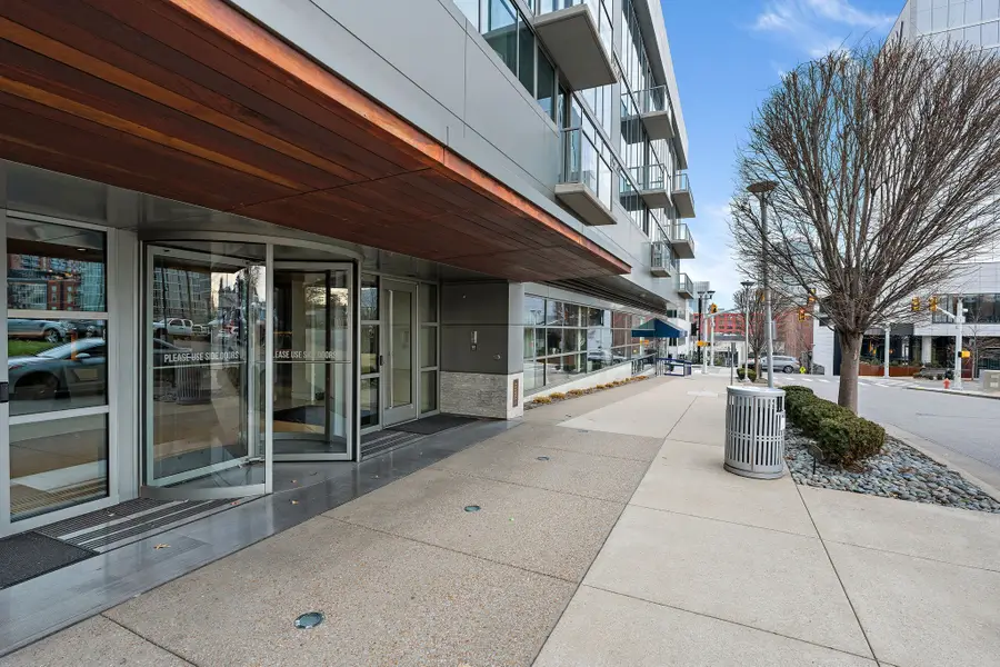 1212 Laurel St #1510, Nashville, TN 37203 - Image #3