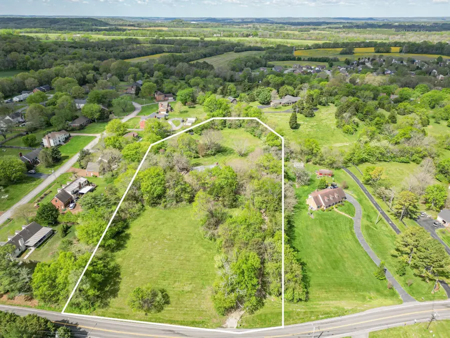 312 Sunnyside Ln, Columbia, TN 38401 - #3