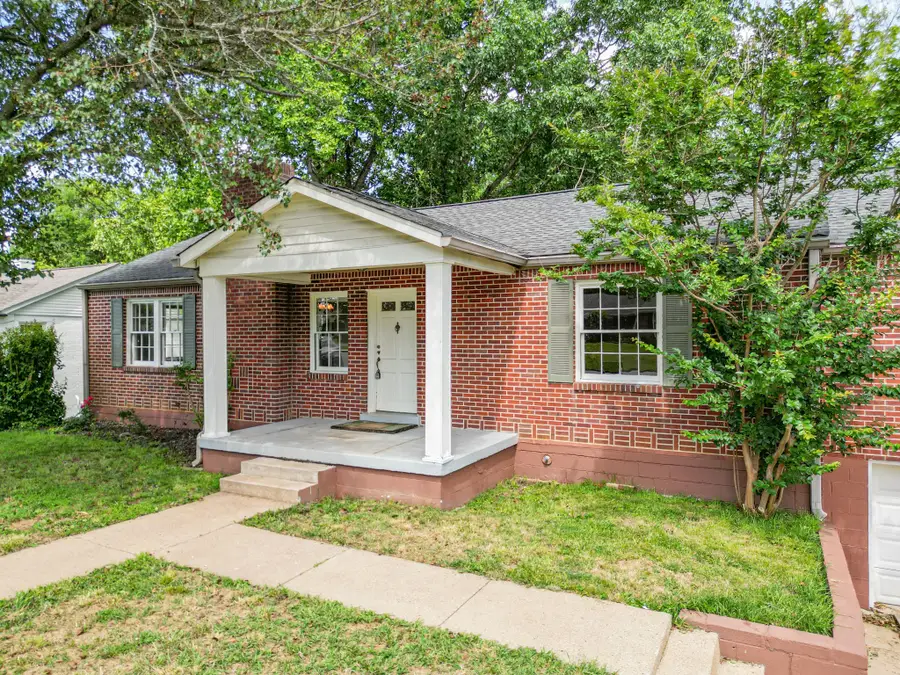 1204 Rolling Fields Dr, Columbia, TN 38401 - #2