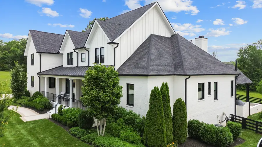 7025 Lanceleaf Drive, College Grove, TN 37046 - Image #3