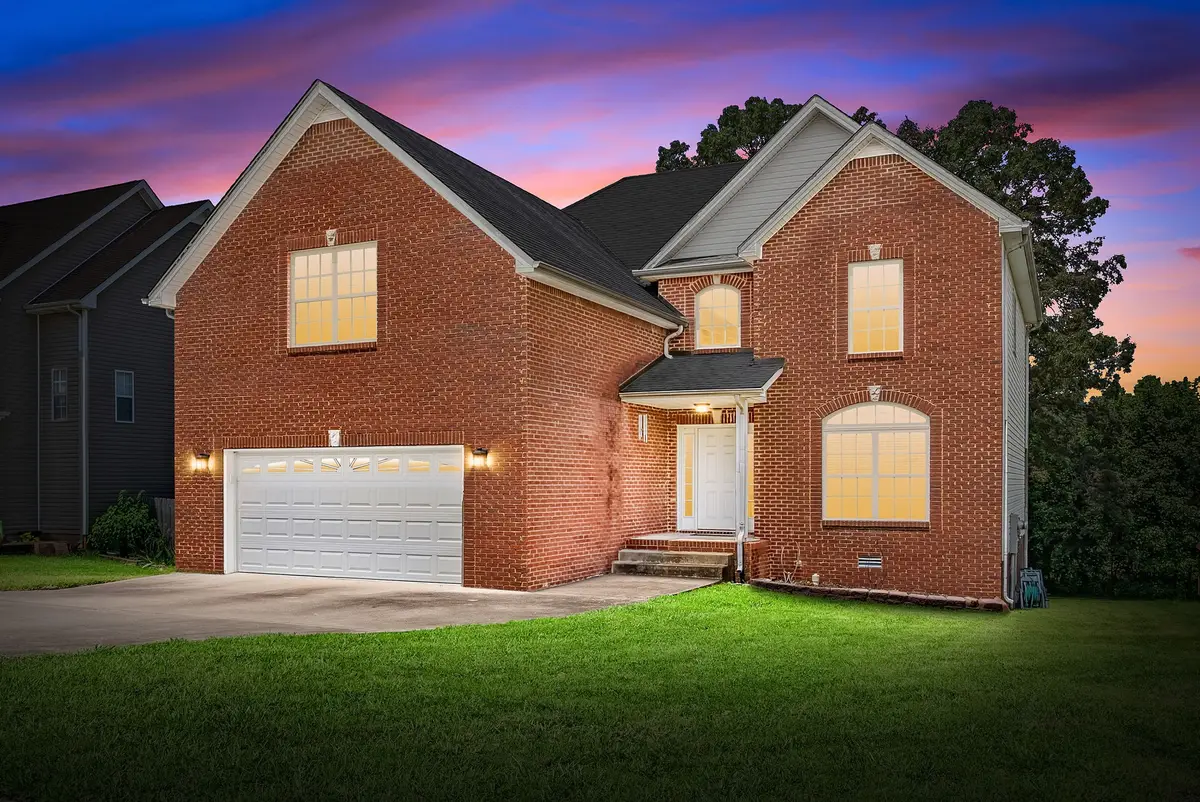 3232 Timberdale Dr, Clarksville, TN 37042 - #1