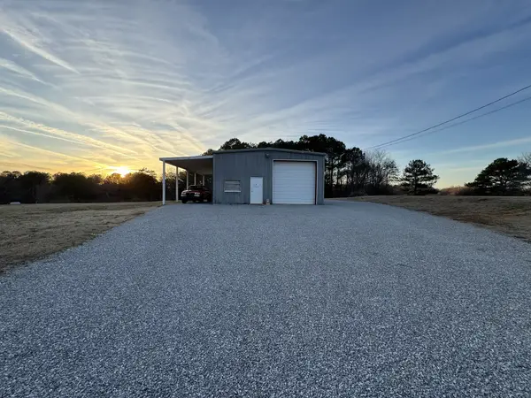 342 Second Creek Rd, Five Points, TN 38457