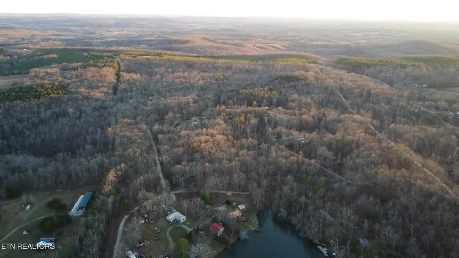 5 Tresa St, Crossville, TN 38572 - #3