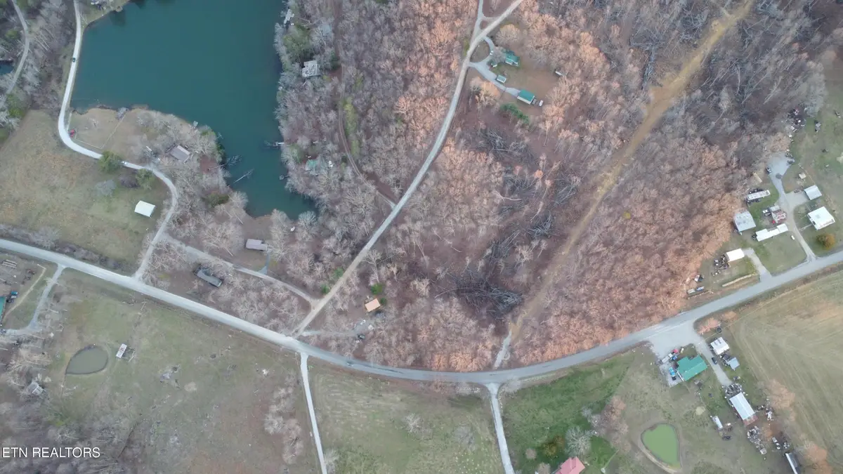 18 Diane Circle, Crossville, TN 38572 - #1