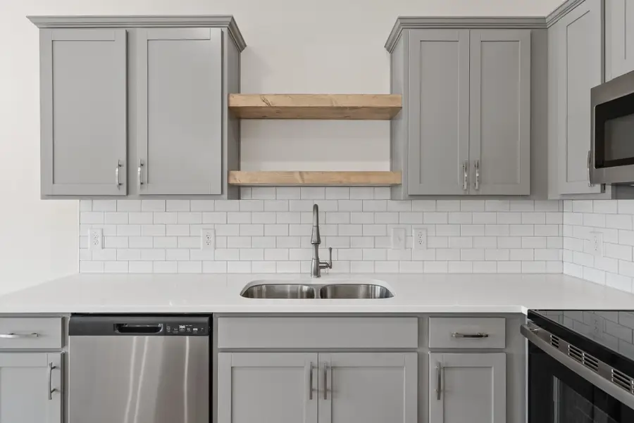 1912 Evans Rd, Clarksville, TN 37042 - #3