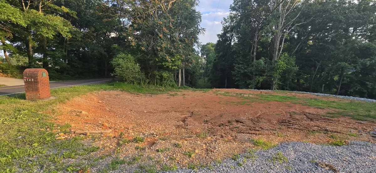 5548 Abednego Rd, Greenbrier, TN 37073 - Image #1