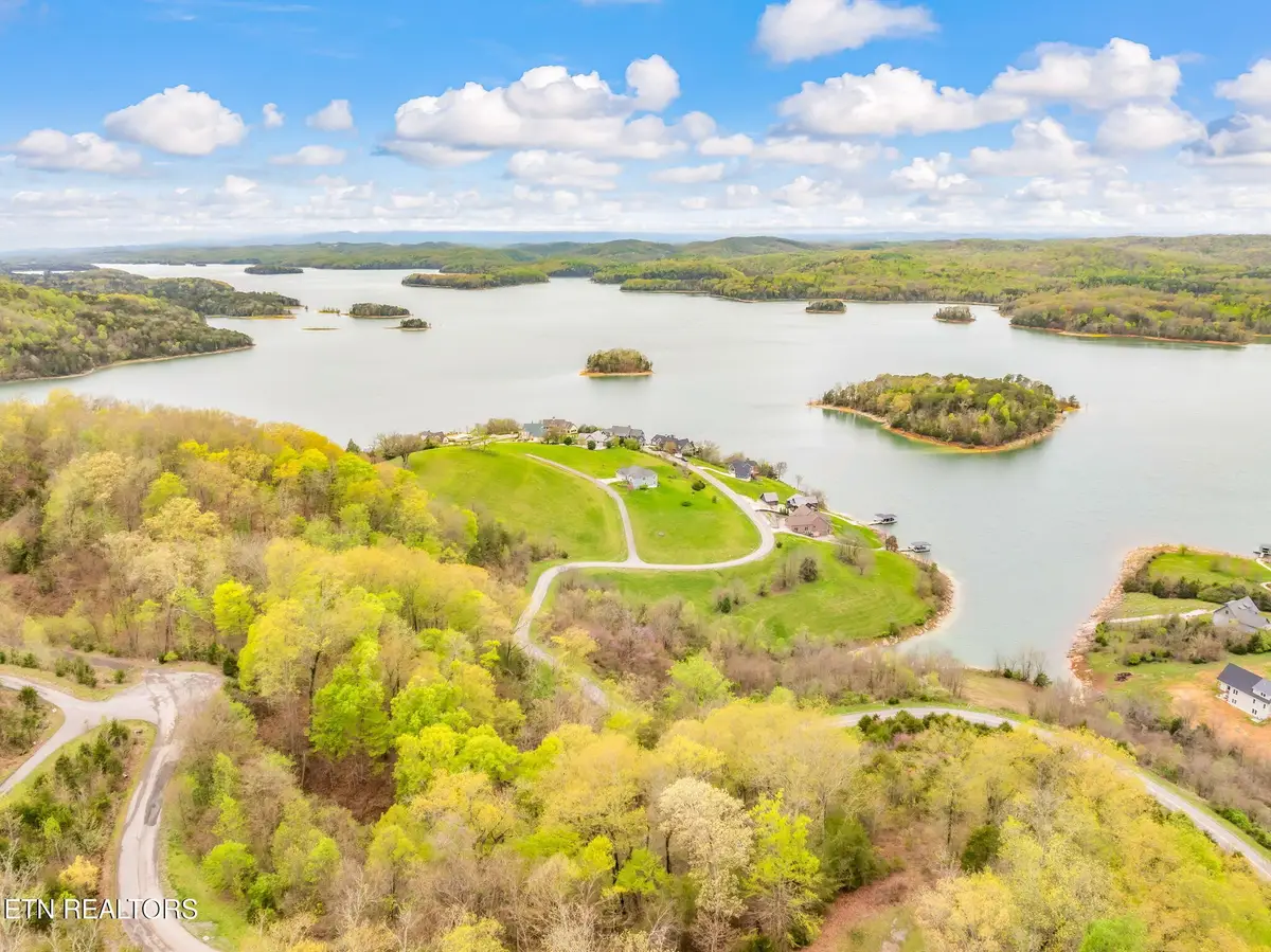 736 Russell Brothers Rd, Sharps Chapel, TN 37866 - Image #1