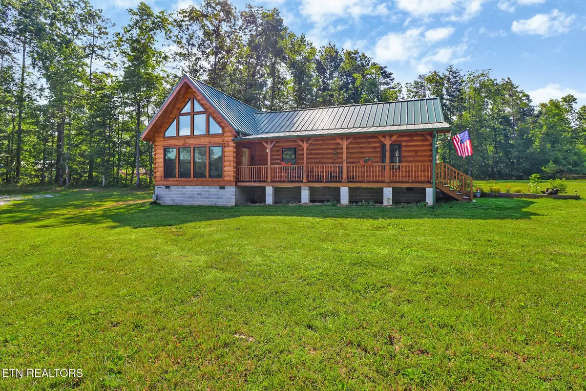 299 Anderson Tinch Ave, Jamestown, TN 38556 - Image #1