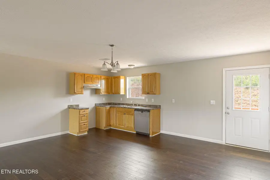 3302 Parker Blvd, Kodak, TN 37764 - Image #3