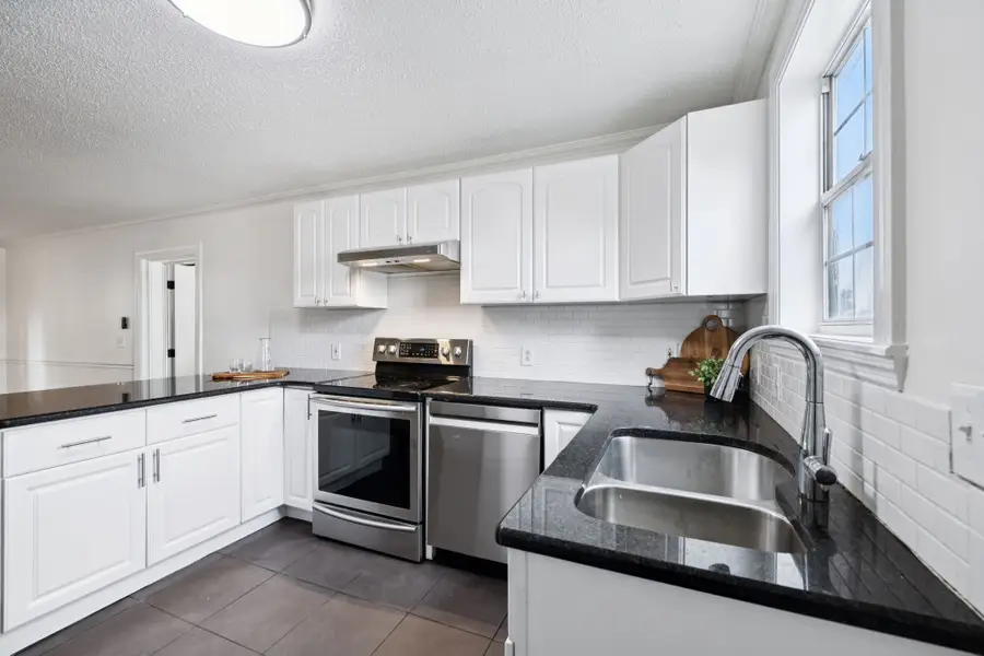 315 37th Ave N, Nashville, TN 37209 - Image #3