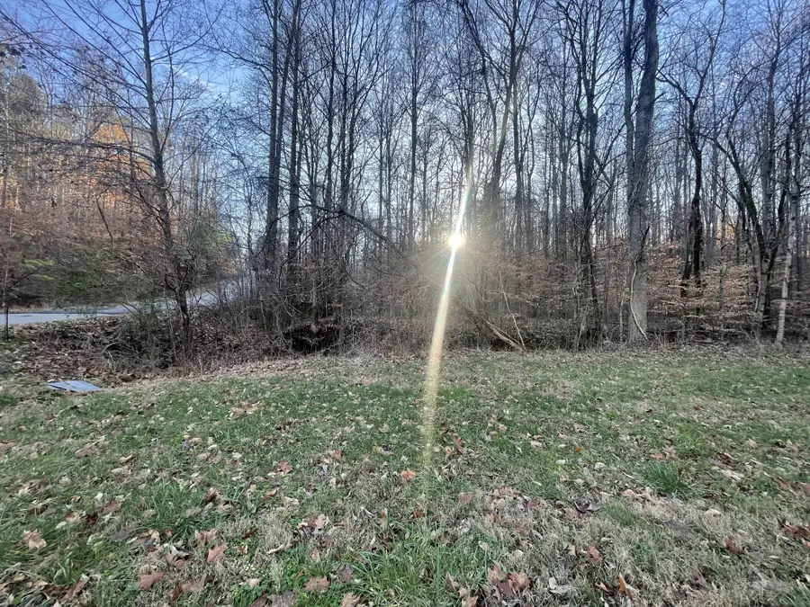 16 Autumn Trail, Dover, TN 37058 - Image #3